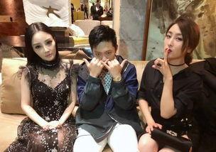 吃瓜两姐妹娱乐圈,揭秘吃瓜两姐妹的瓜界传奇