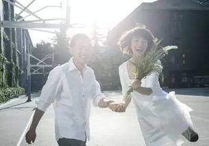 袁泉晋东花絮,幕后温馨瞬间，演绎深情岁月